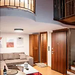 Daire Tollmere Hospitality λύχνος