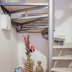 Tollmere Hospitality λύχνος
