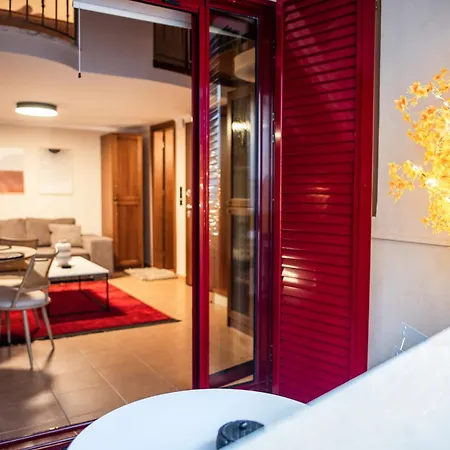 Apartament Tollmere Hospitality λύχνος