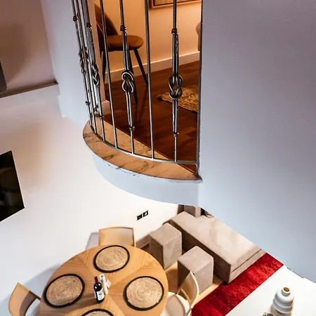 Tollmere Hospitality λύχνος Levádeia