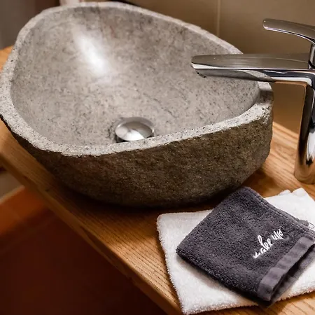 Tollmere Hospitality λύχνος דירה Levádeia